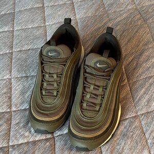 Nike Olive Green and Black Low-Top Women’s Sneakers